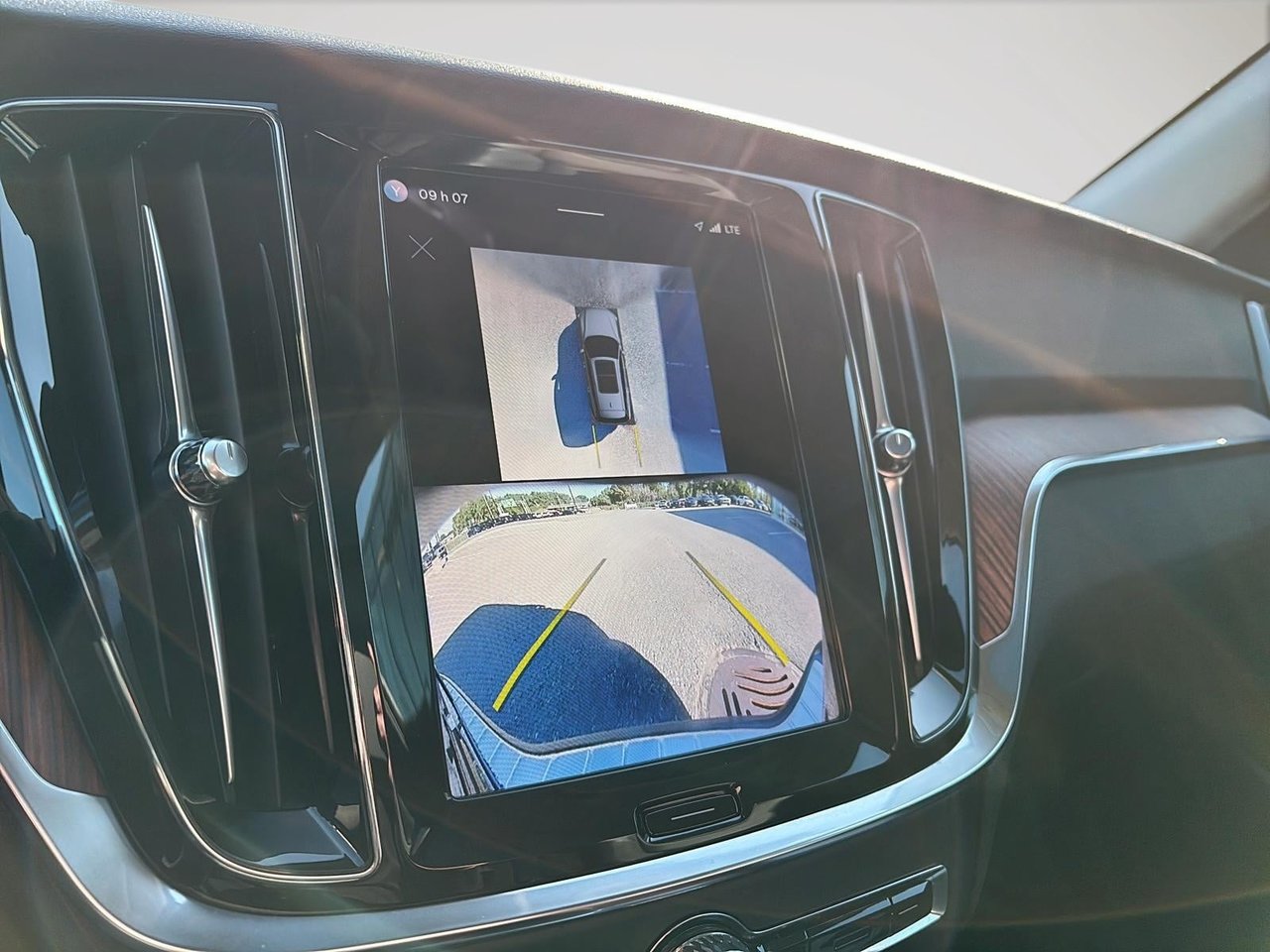 2024 Volvo V60 Cross Country B5 PLUS AWD-15