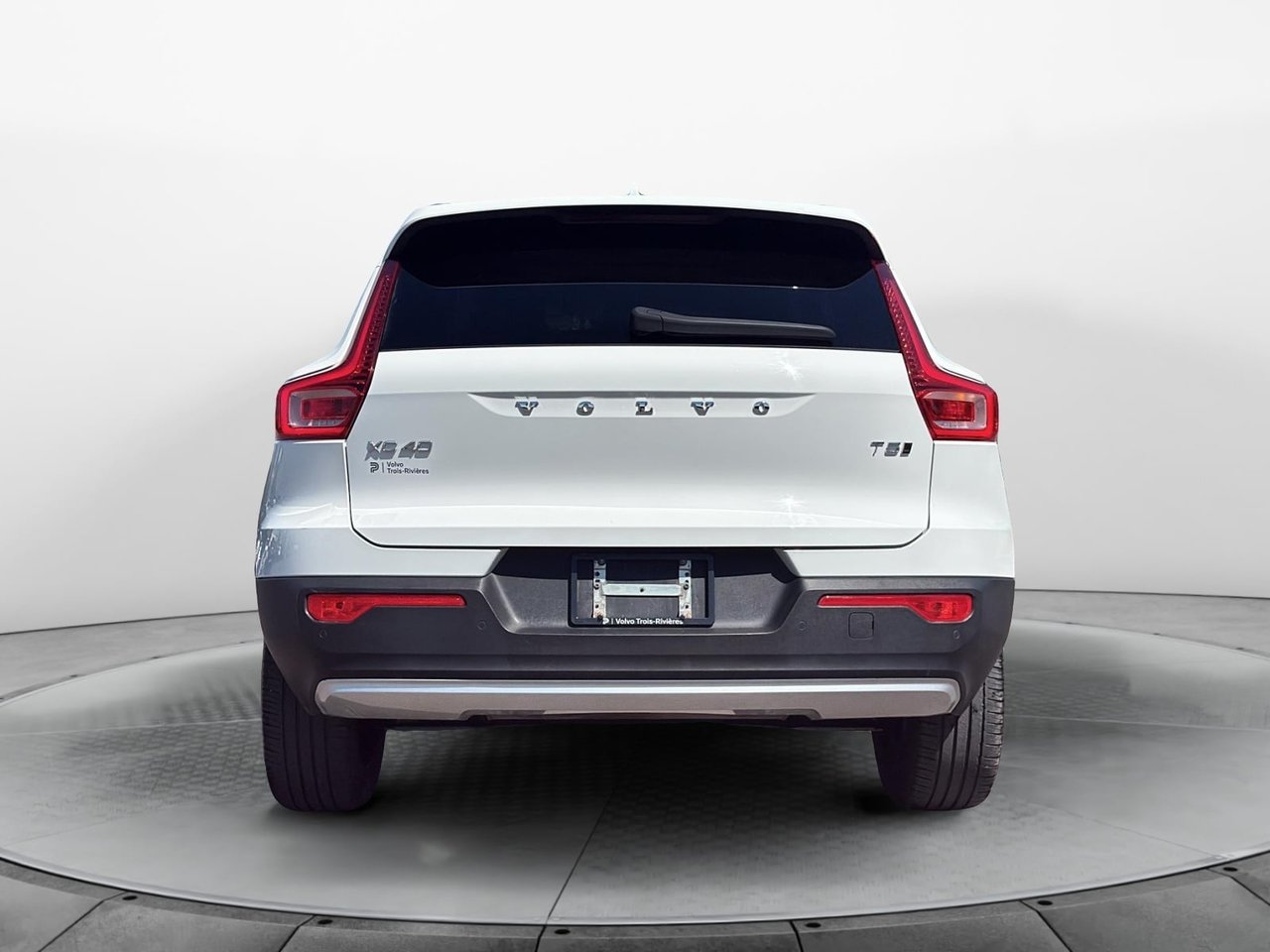 2020 Volvo XC40 T5 MOMENTUM AWD-5