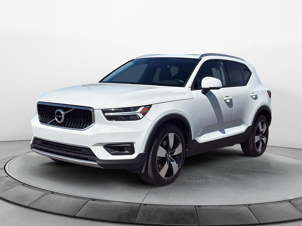 2020 Volvo XC40 T5 MOMENTUM AWD-2