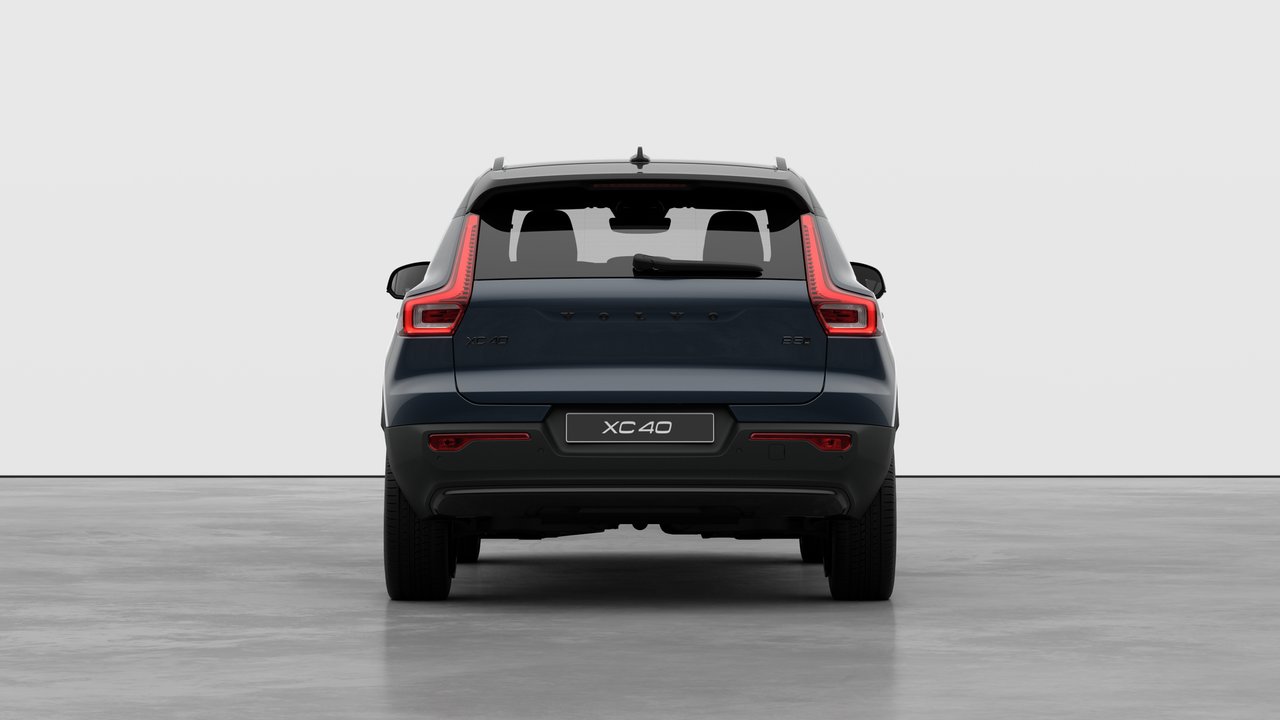 2026 Volvo XC40 Ultra Black Edition-5