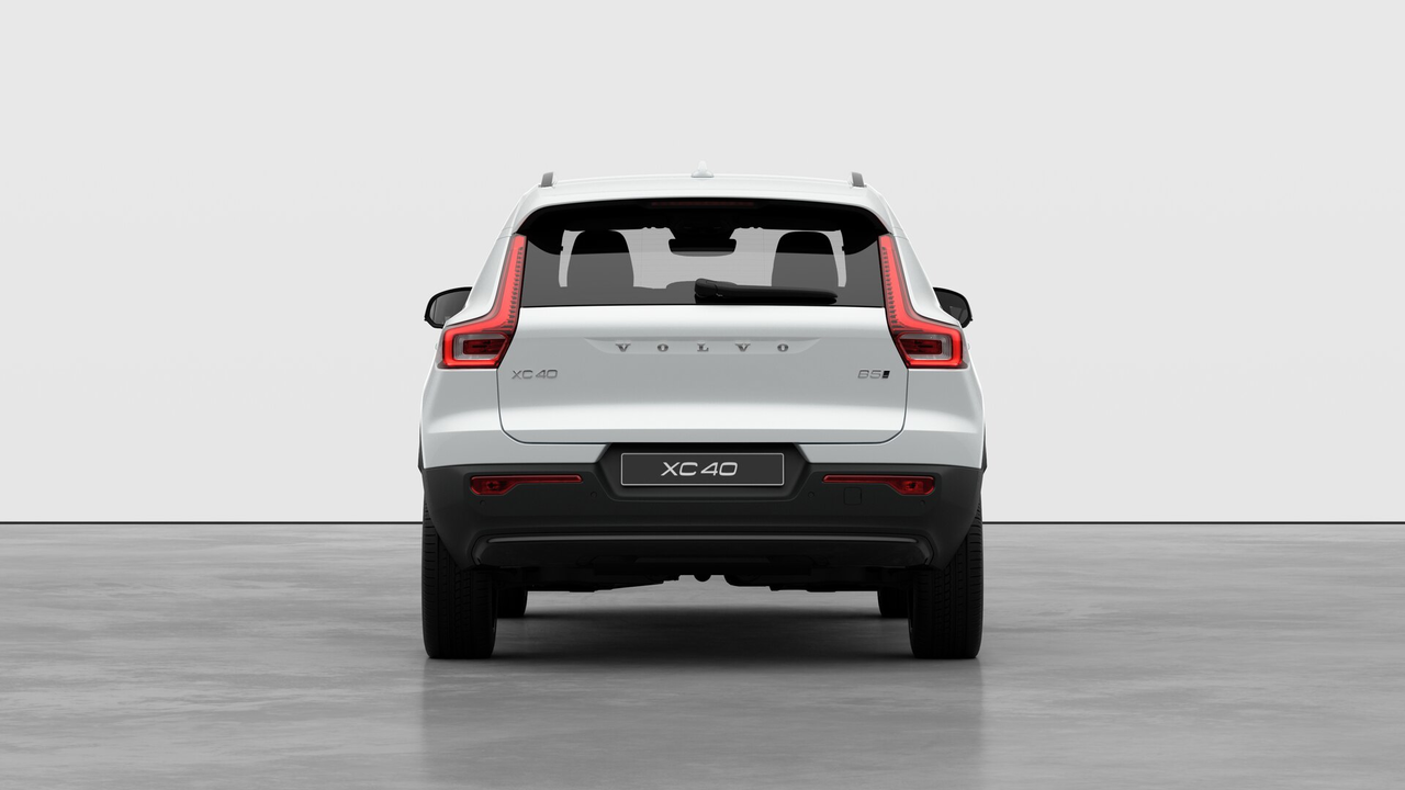 2026 Volvo XC40 Ultra Dark Theme-5