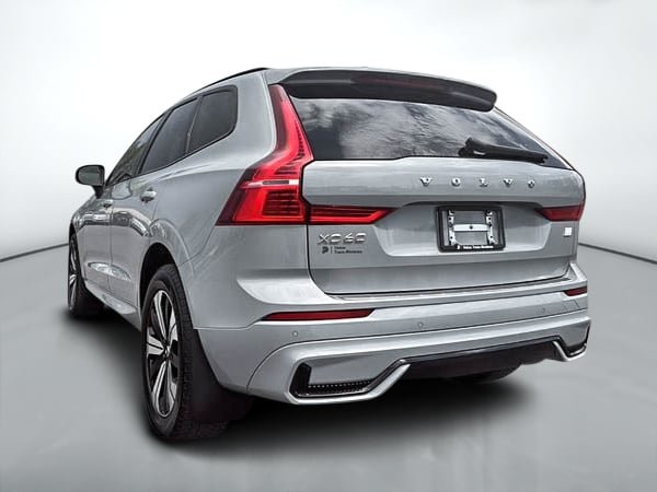 Volvo XC60 Recharge T8 CORE AWD // PLUG IN 2024-6