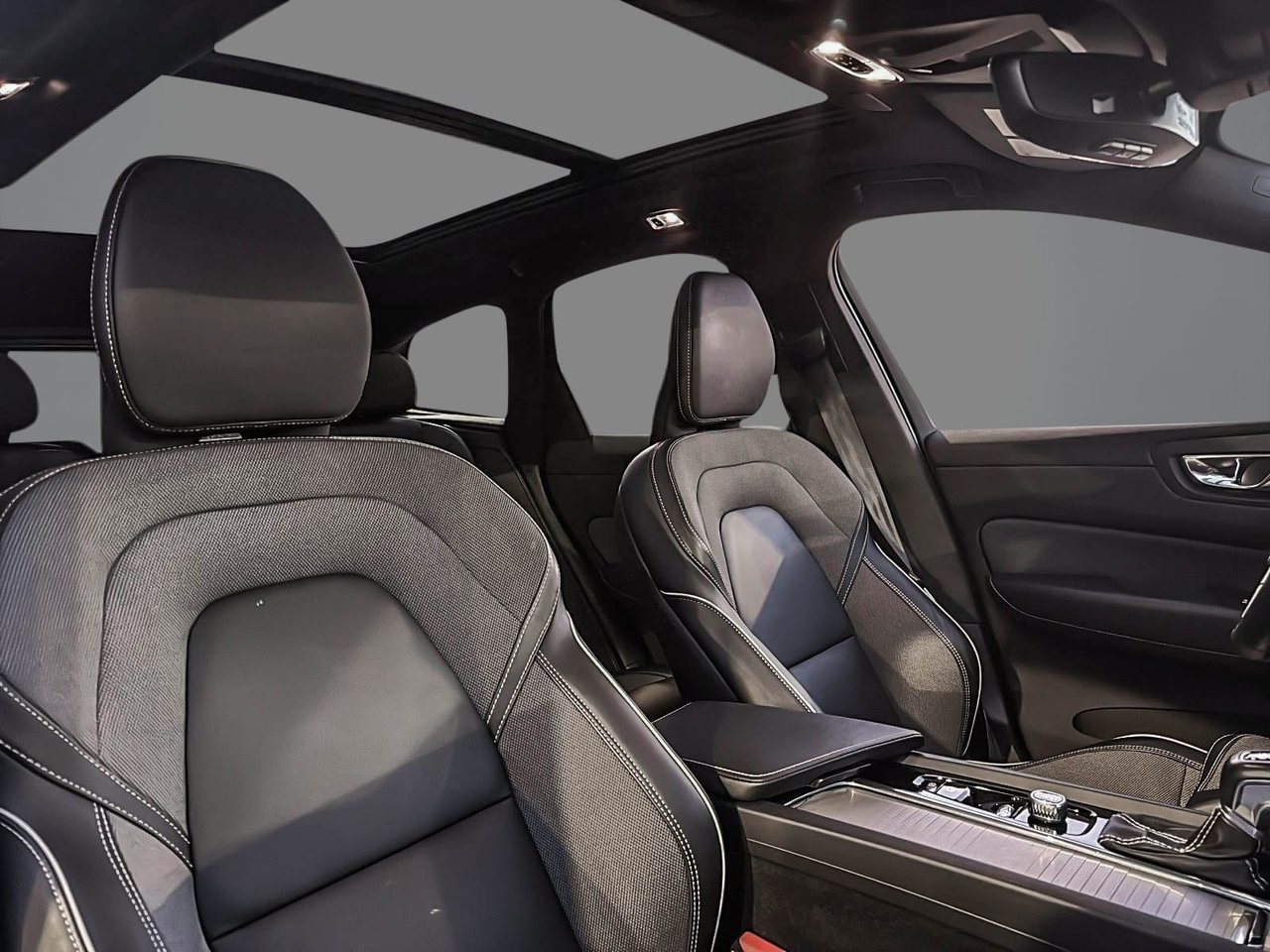 Volvo XC60 T6 R-DESIGN AWD 2021-11