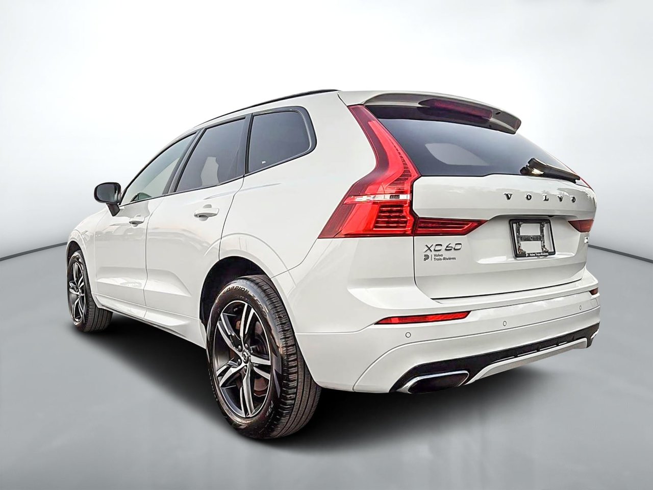 Volvo XC60 T6 R-DESIGN AWD 2021-4