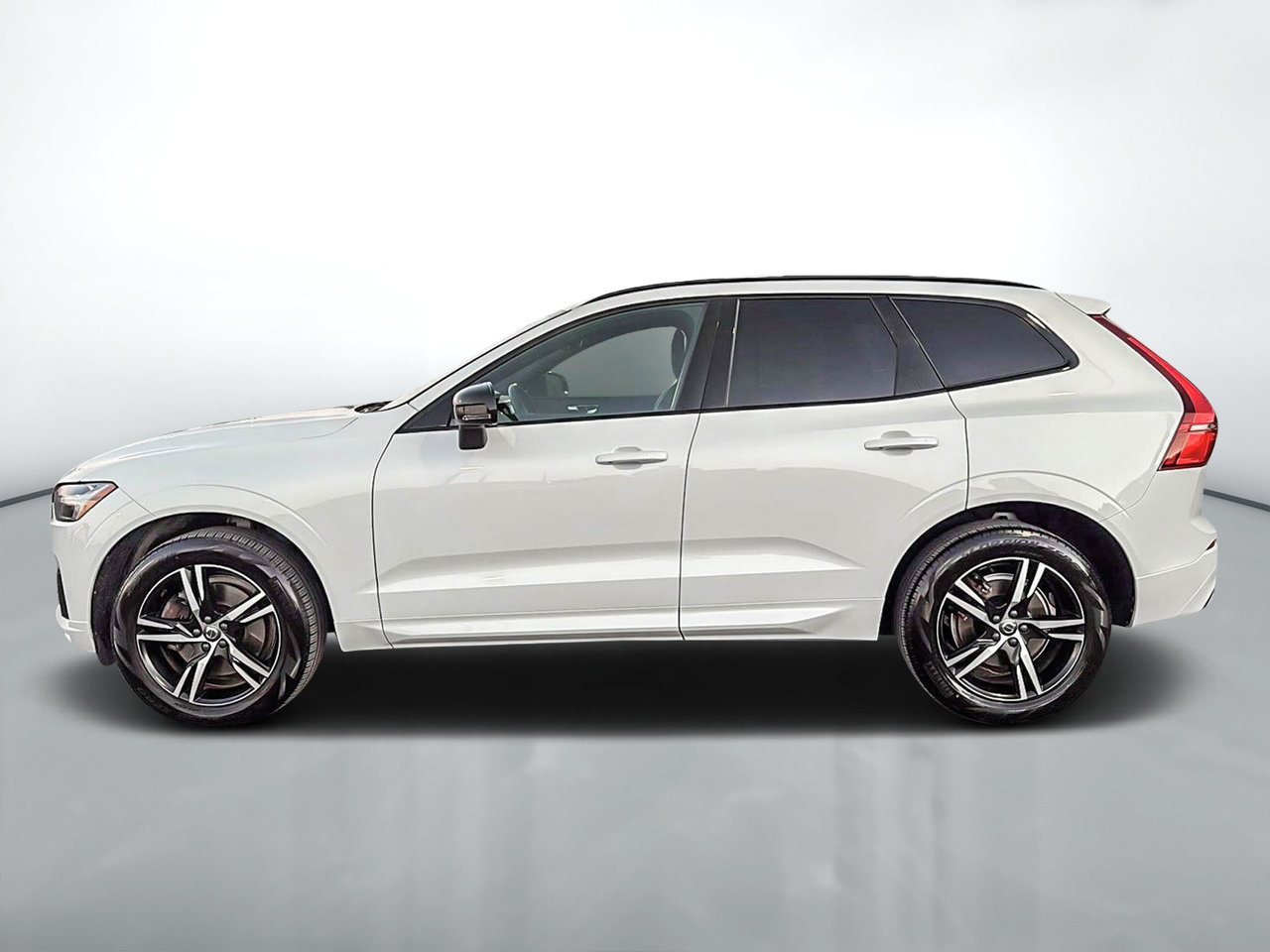 Volvo XC60 T6 R-DESIGN AWD 2021-3