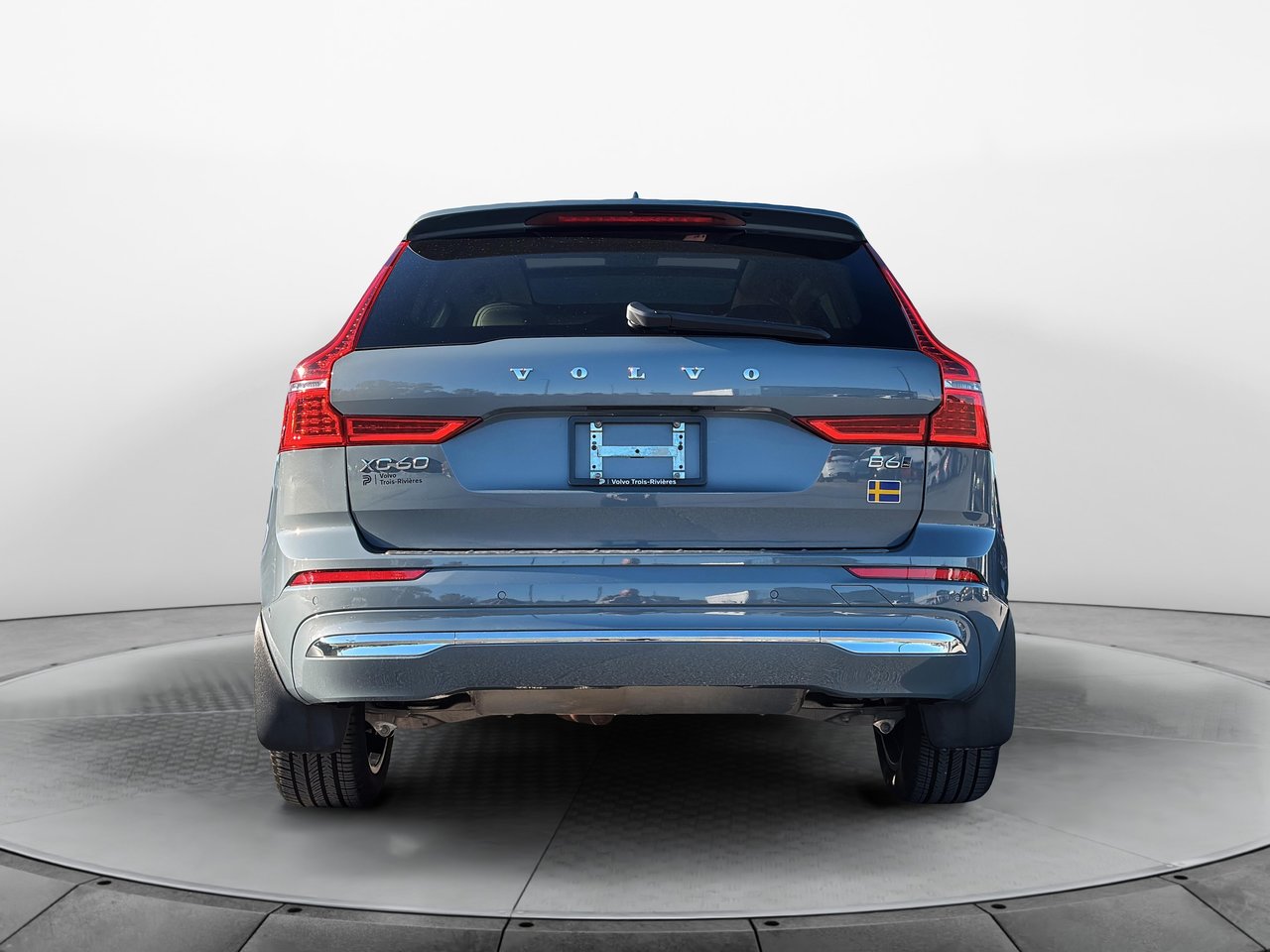 2022 Volvo XC60 B6 INSCRIPTION AWD-3