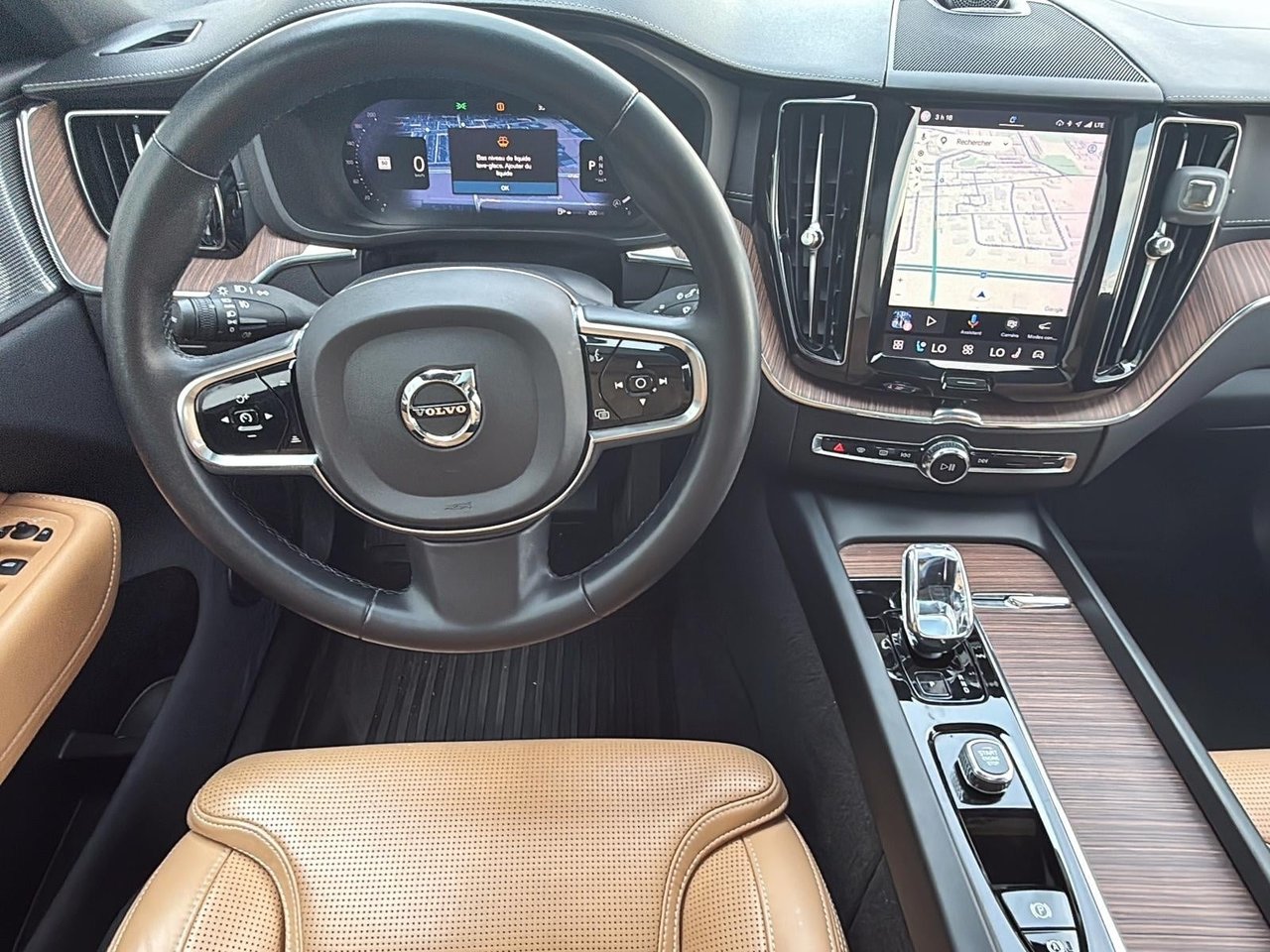 2024 Volvo XC60 B5 ULTIMATE AWD DARK THEME-14