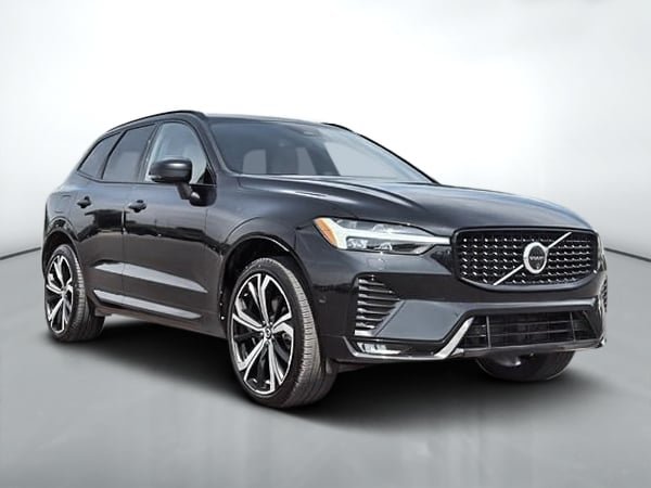 Volvo XC60 B5 ULTIMATE AWD DARK THEME 2024-0
