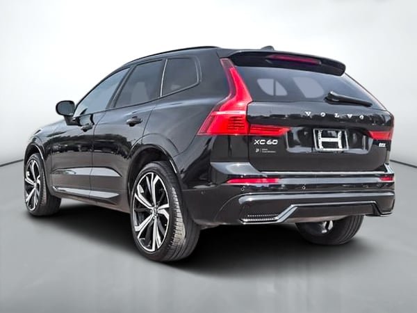 Volvo XC60 B5 ULTIMATE AWD DARK THEME 2024-6