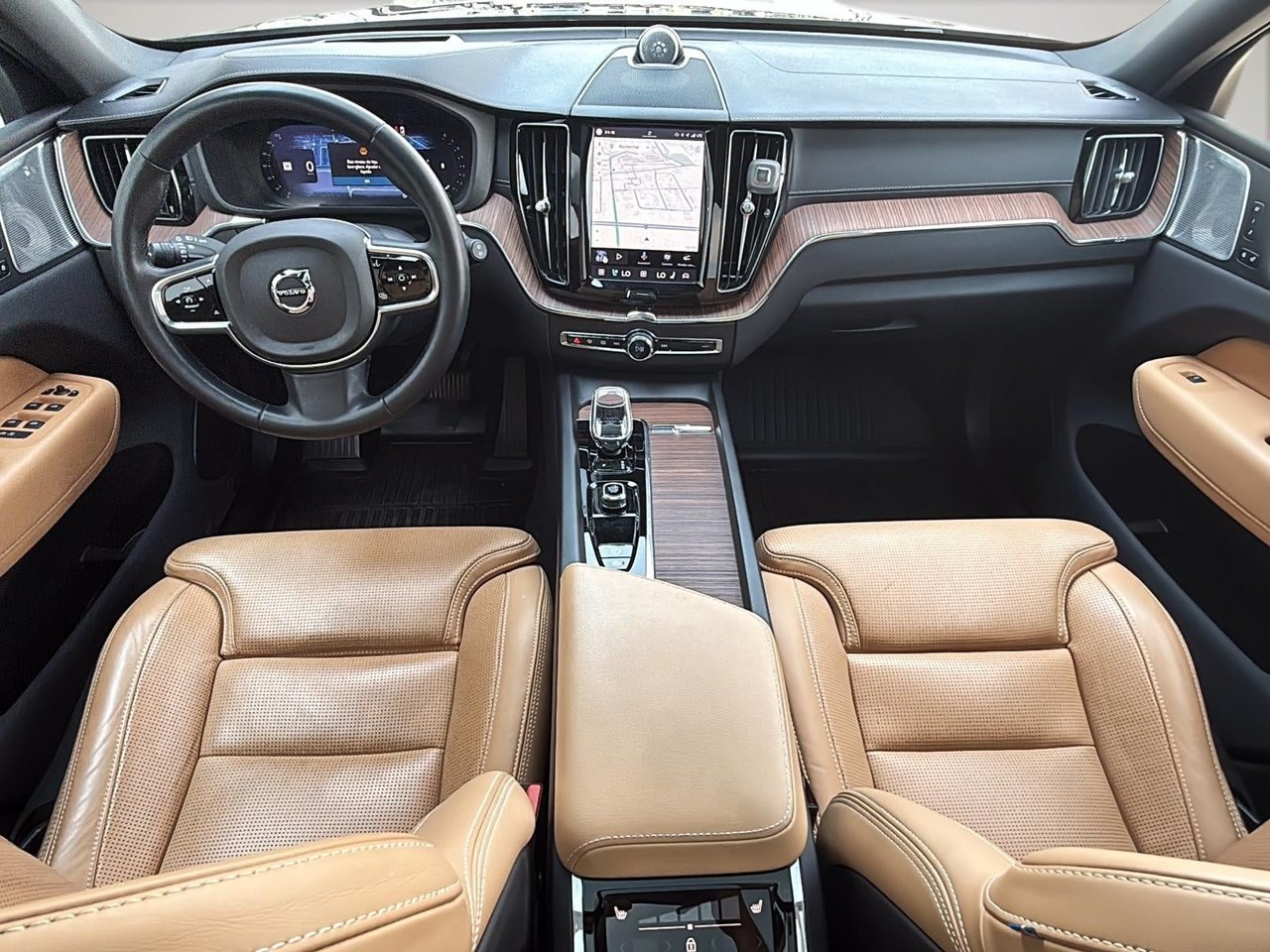 2024 Volvo XC60 B5 ULTIMATE AWD DARK THEME-13