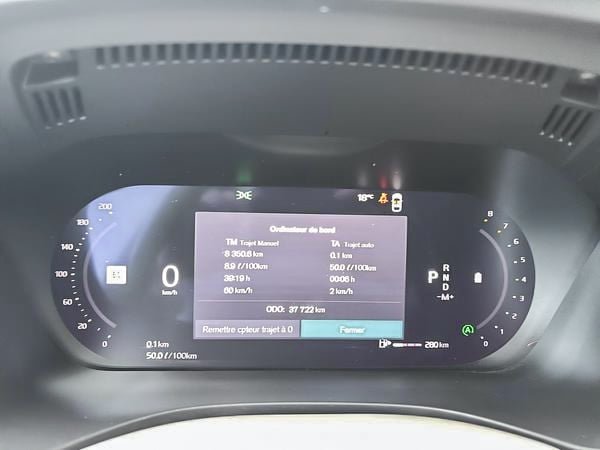Volvo XC60 B5 PLUS AWD // DARK THEME 2024-18
