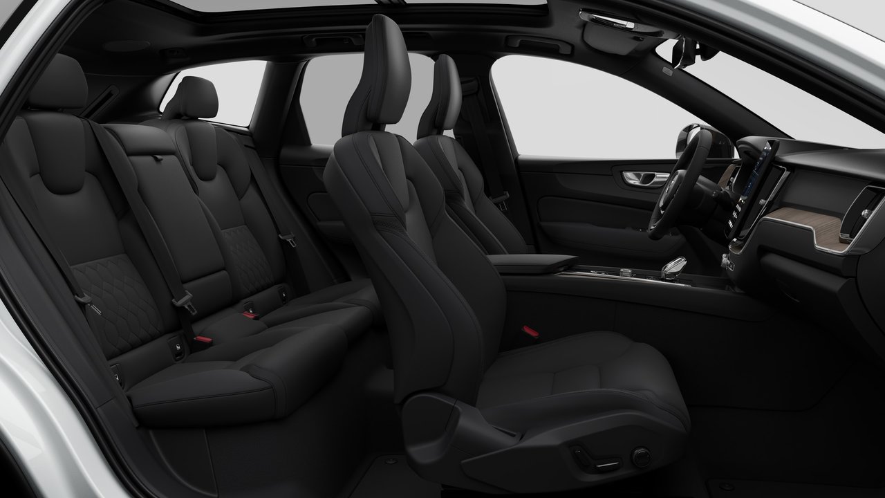 Volvo XC60 Plus Dark Theme 2027-12