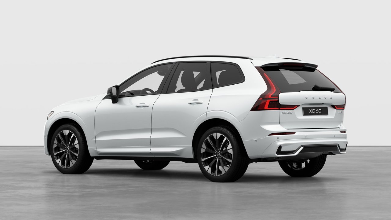 Volvo XC60 Plus Dark Theme 2027-1