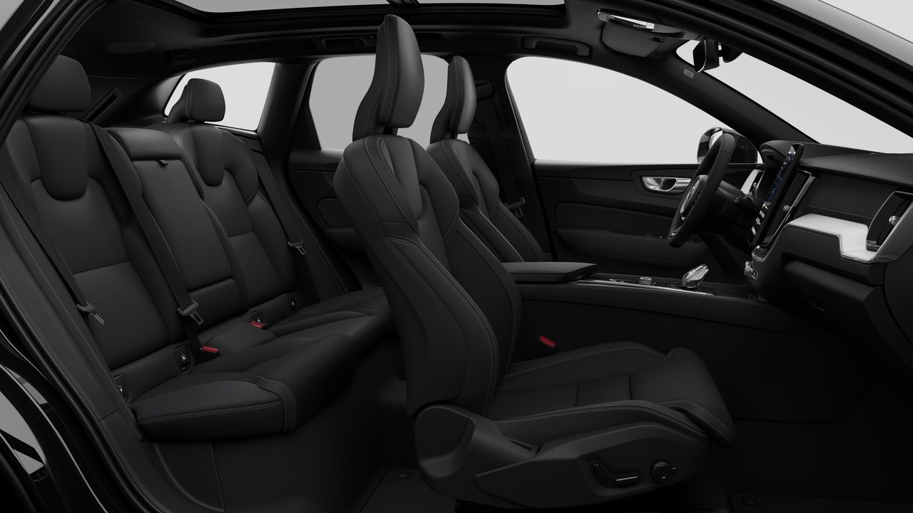 2027 Volvo XC60 Ultra Black Edition-12