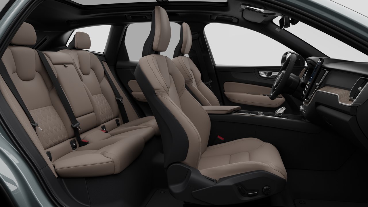 Volvo XC60 Core Dark Theme 2027-12
