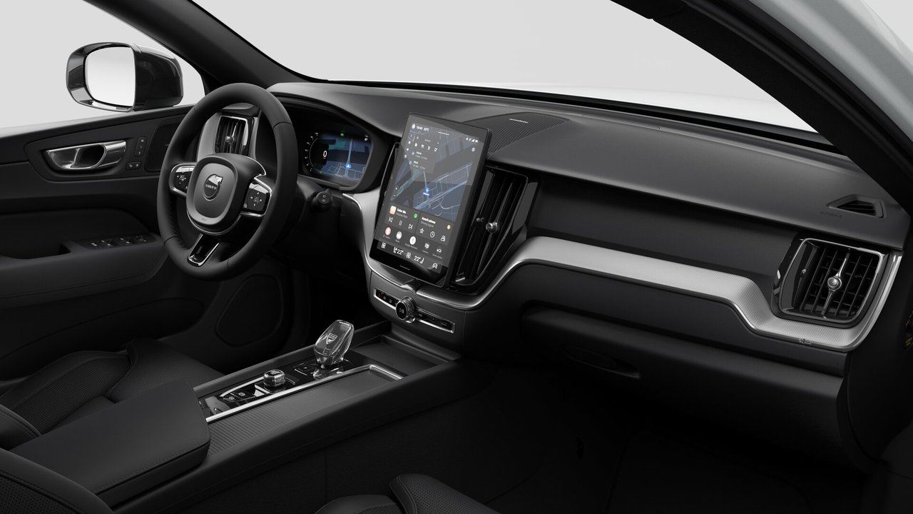 Volvo XC60 Plus Black Edition 2027-9