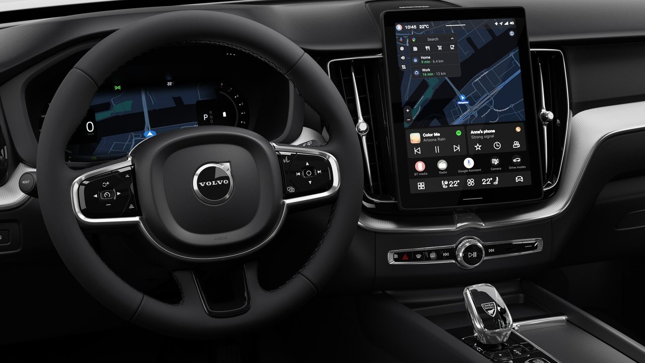 Volvo XC60 Plus Black Edition 2027-13