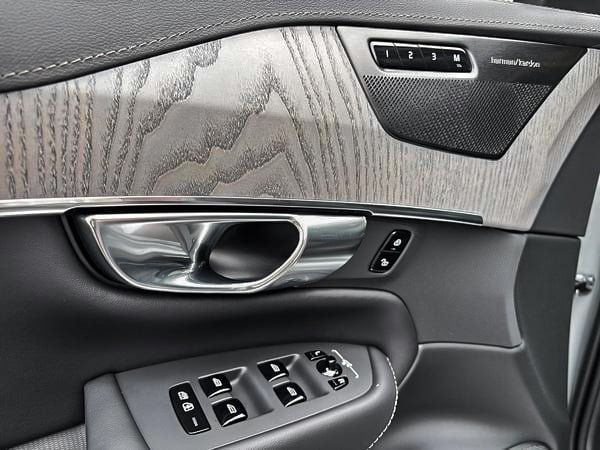 Volvo XC90 hybride rechargeable XC90 T8 ULTRA AWD 2025-7