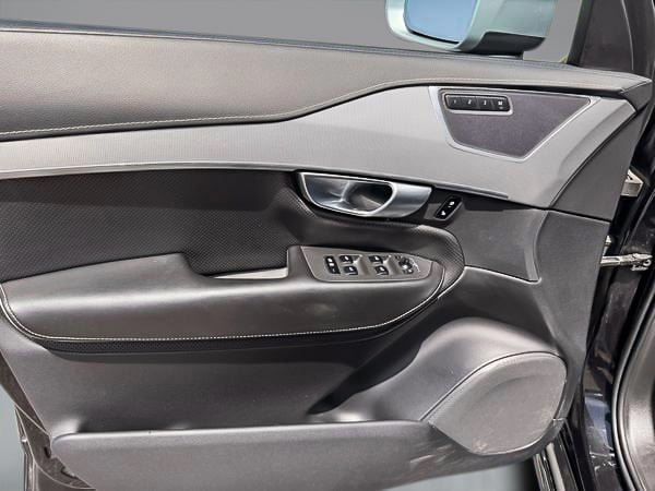 Volvo XC90 T6 R-DESIGN AWD 2019-9