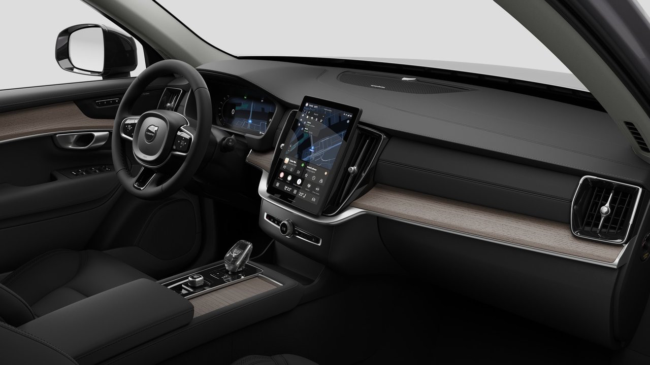 2027 Volvo XC90 Plus Dark Theme-9