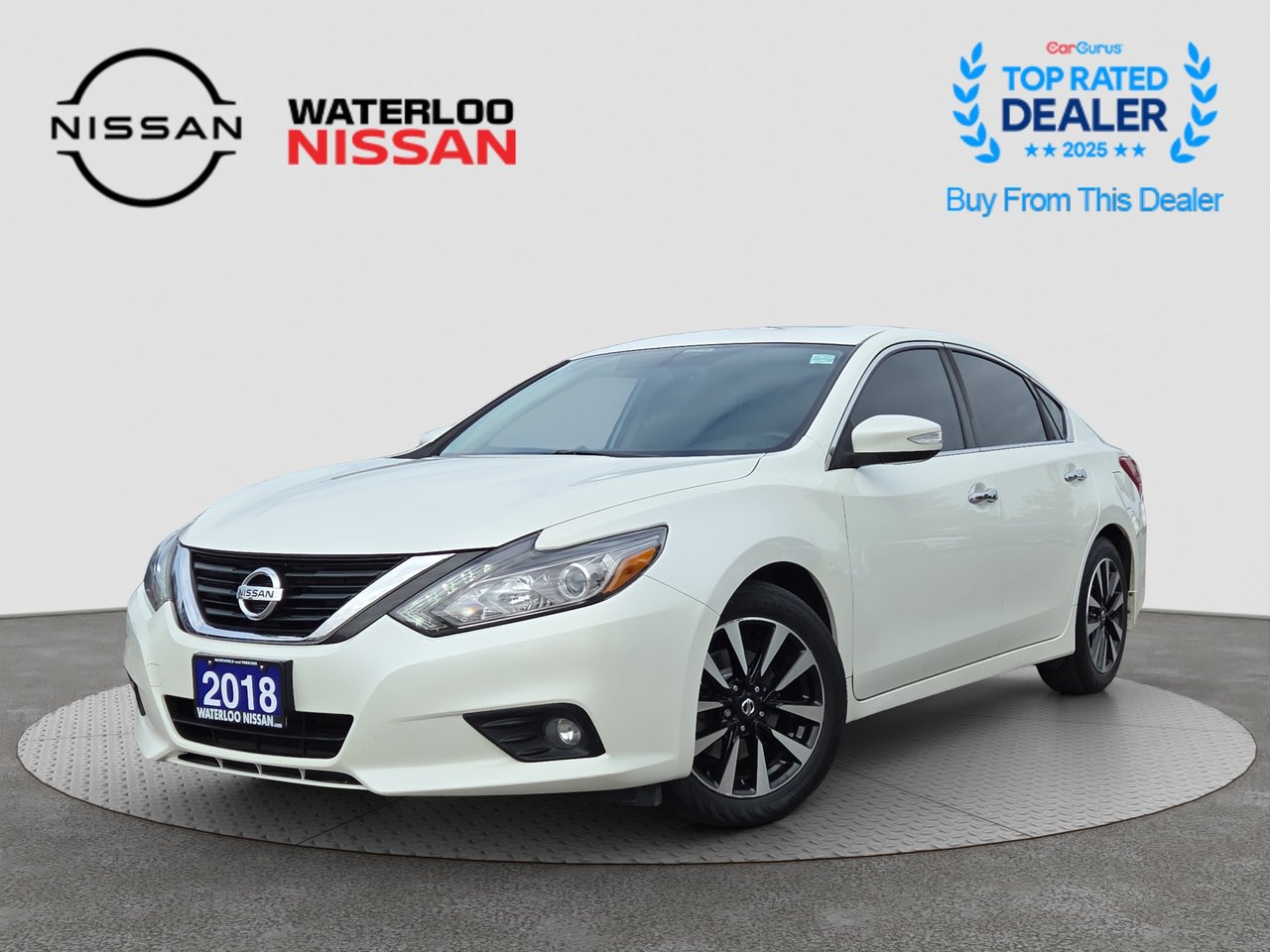 PEARL WHITE 2018 Nissan Altima Sedan Front-Wheel Drive