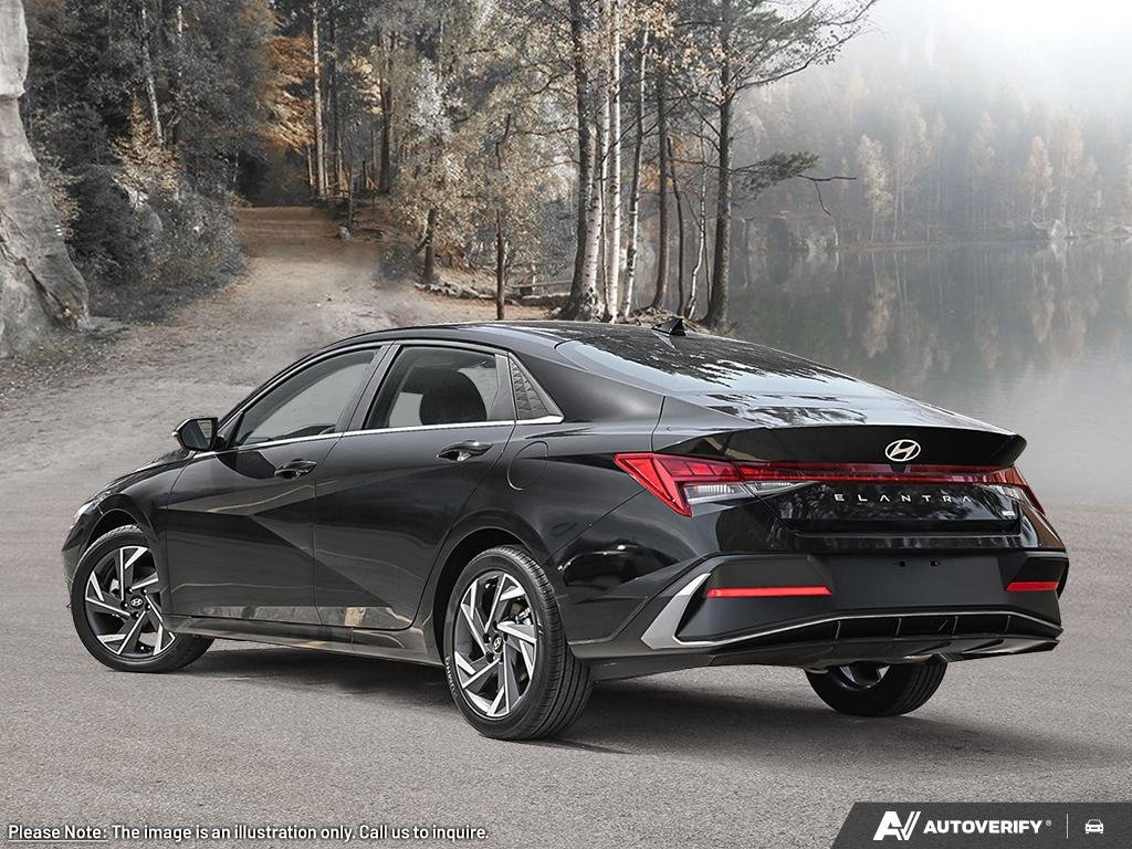 2025 Hyundai Elantra Hybrid Luxury Two-Tone Interior-3