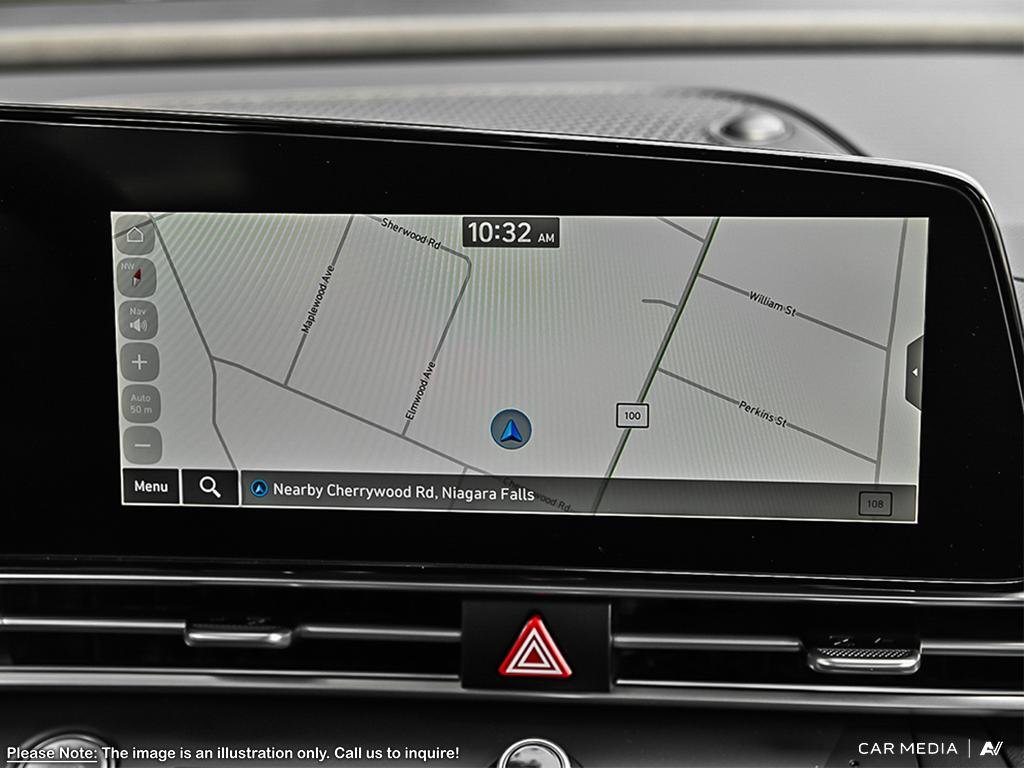 2025 Hyundai Elantra Hybrid Luxury Two-Tone Interior-20