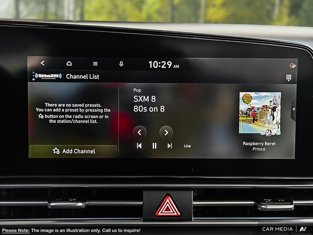 2025 Hyundai Elantra Hybrid Luxury Two-Tone Interior-15