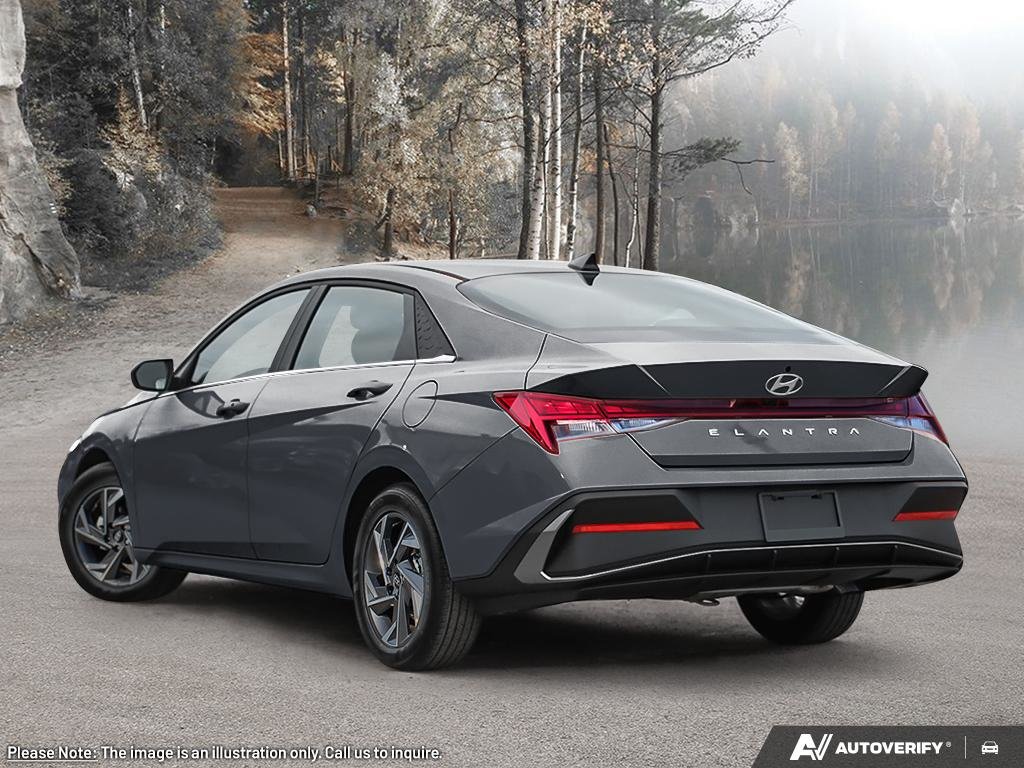 2026 Hyundai Elantra Luxury Two-Tone Interior-3