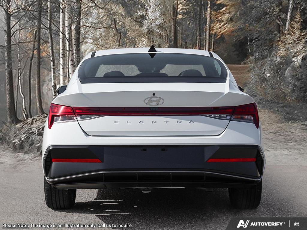 2026 Hyundai Elantra Luxury-4