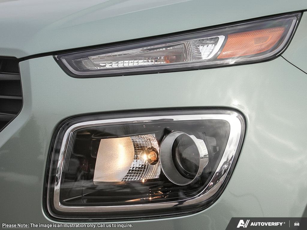 2026 Hyundai Venue Preferred Two-tone-9