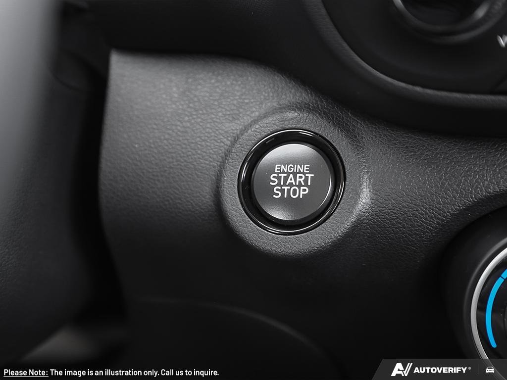 2026 Hyundai Venue Preferred Two-tone-25