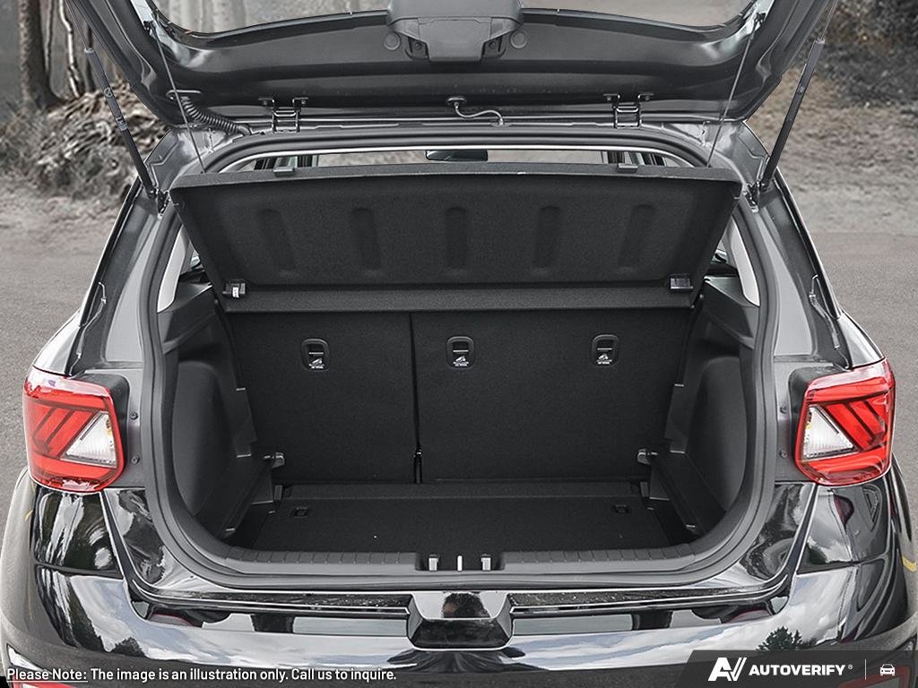 2026 Hyundai Venue Essential-6