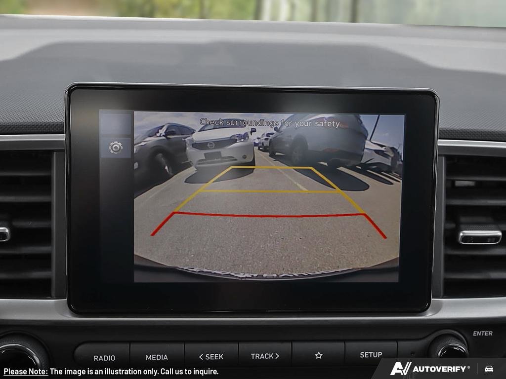 2026 Hyundai Venue Essential Two-tone-23