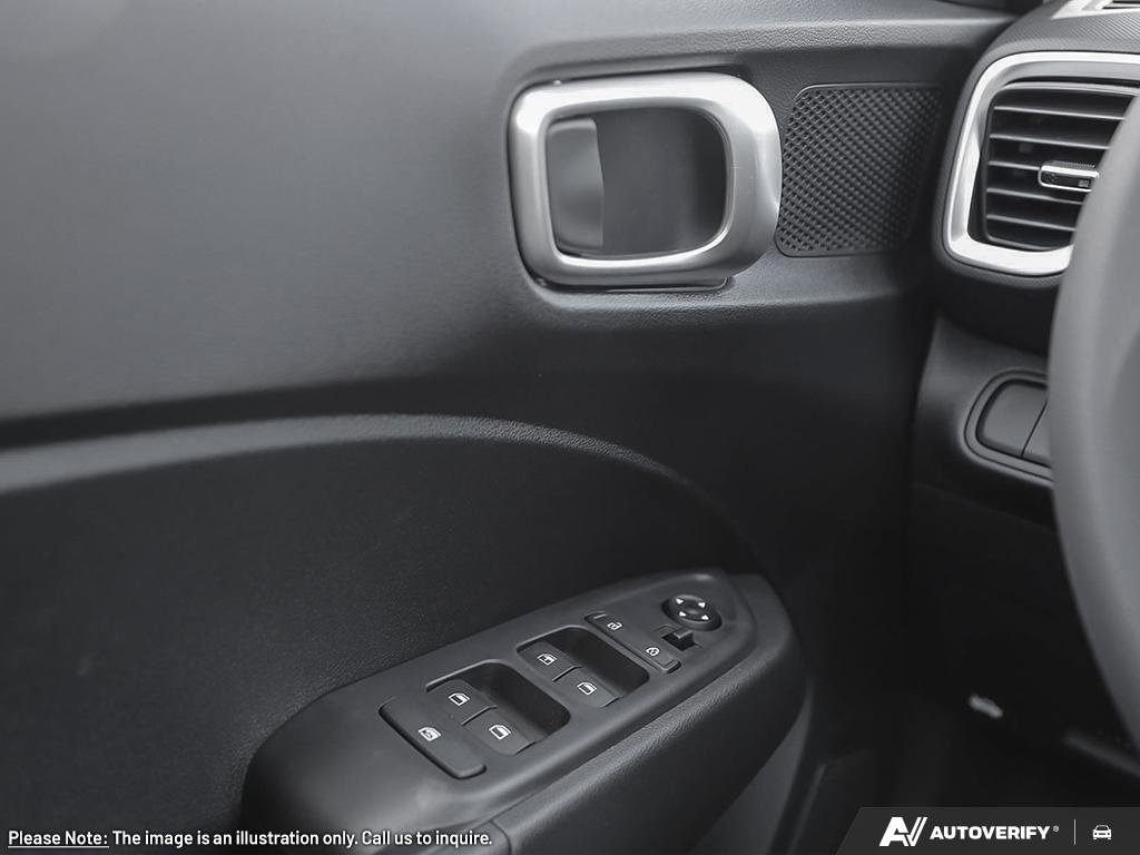 2026 Hyundai Venue Essential Two-tone-15