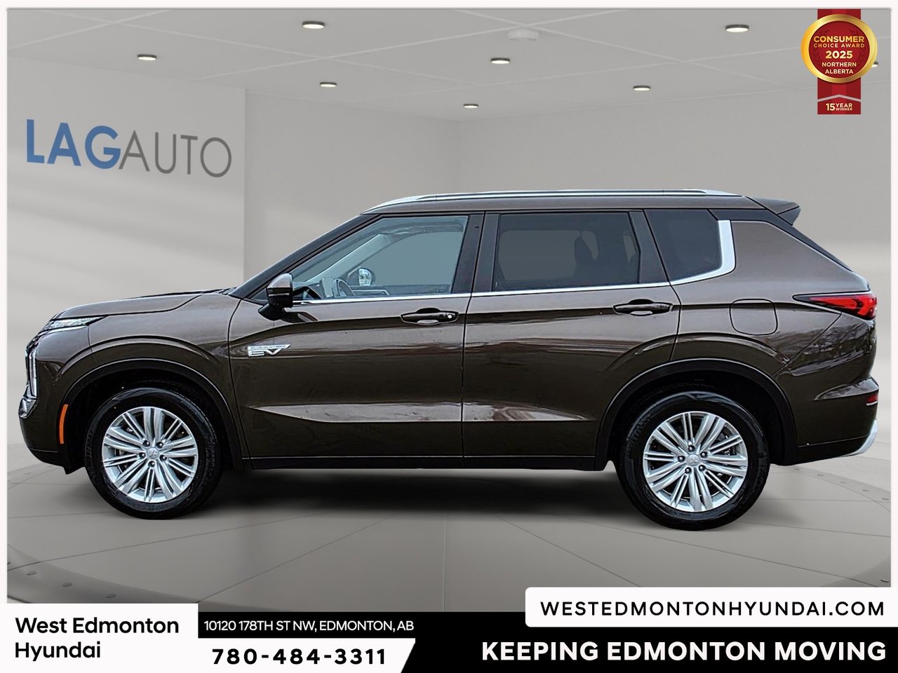 2023 Mitsubishi Outlander PHEV LE-3