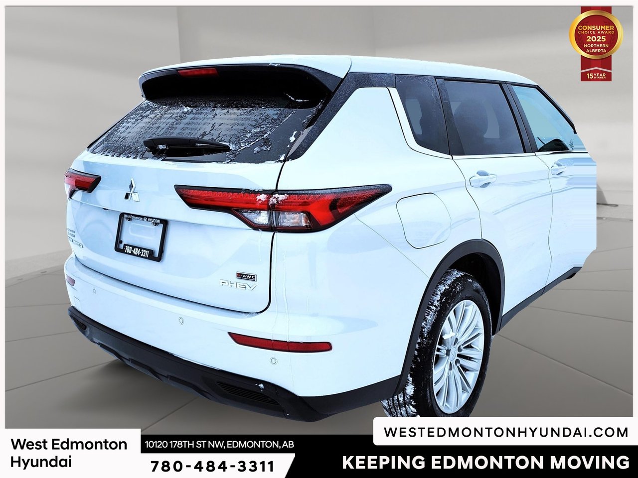 2025 Mitsubishi Outlander PHEV ES-8