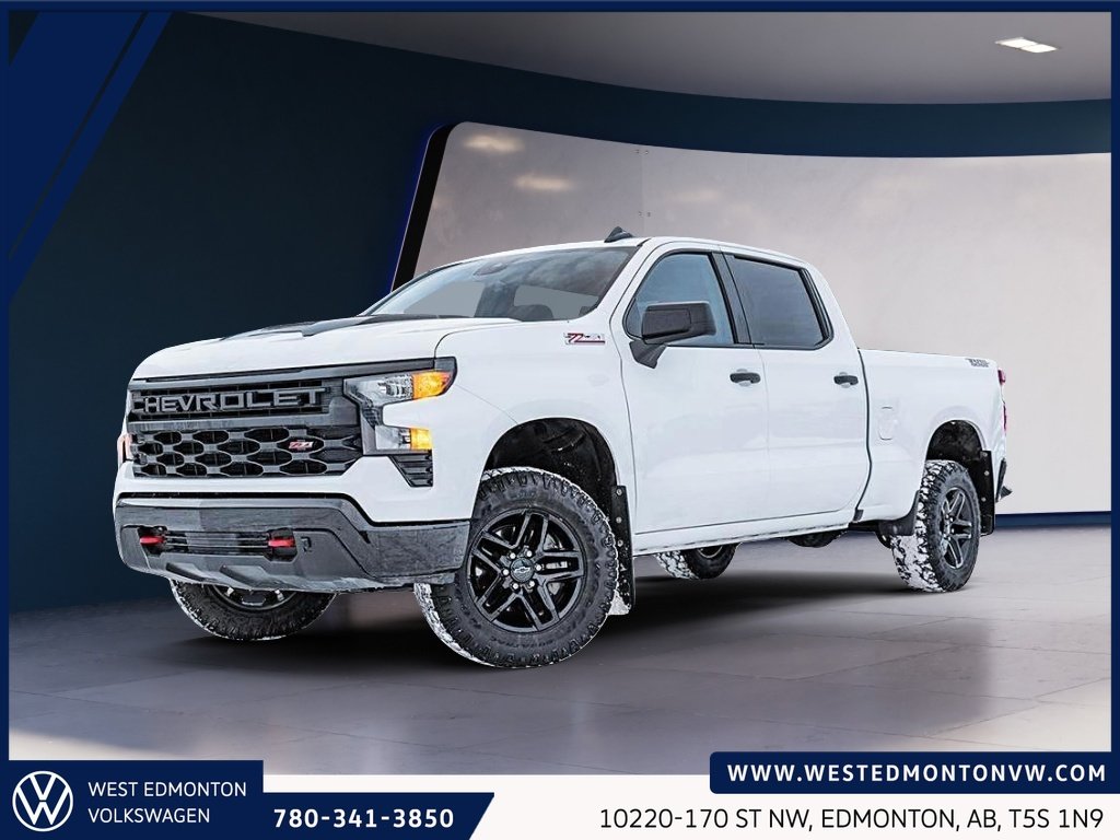 Chevrolet Silverado 1500 Custom Trail Boss Crew Cab 4WD 2023