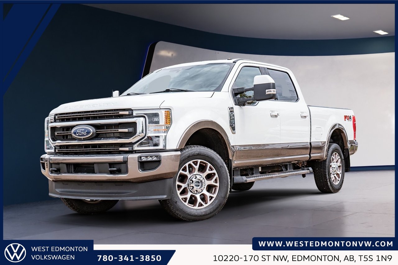 White 2022 Ford F-250 Super Duty Pickup Truck Four-Wheel Drive Automatic