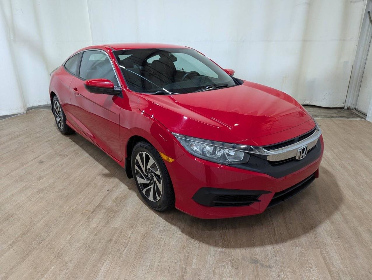 Red 2018 Honda Civic Coupe Coupe Front-Wheel Drive Manual