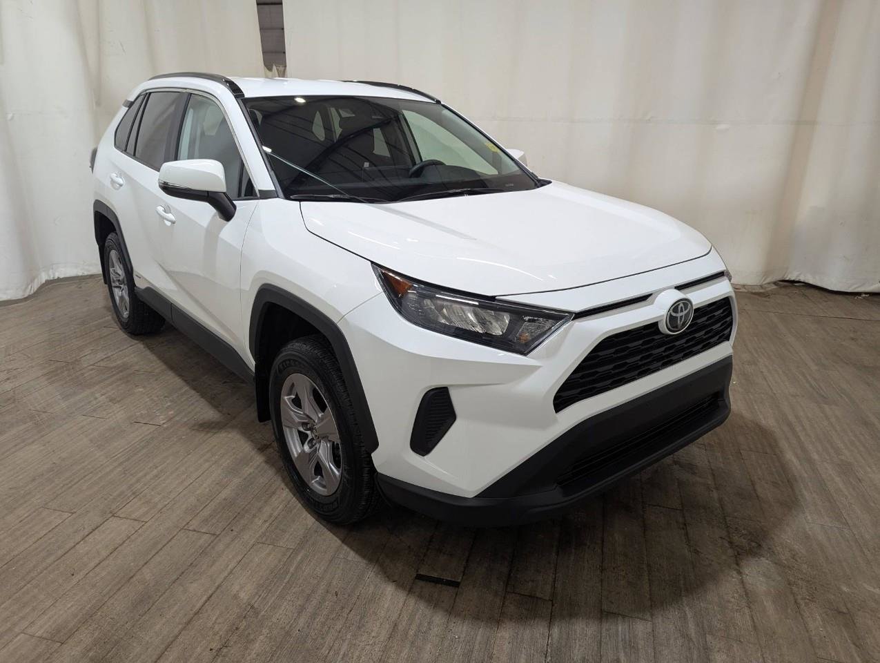 2025 Toyota RAV4 Hybrid LE AWD