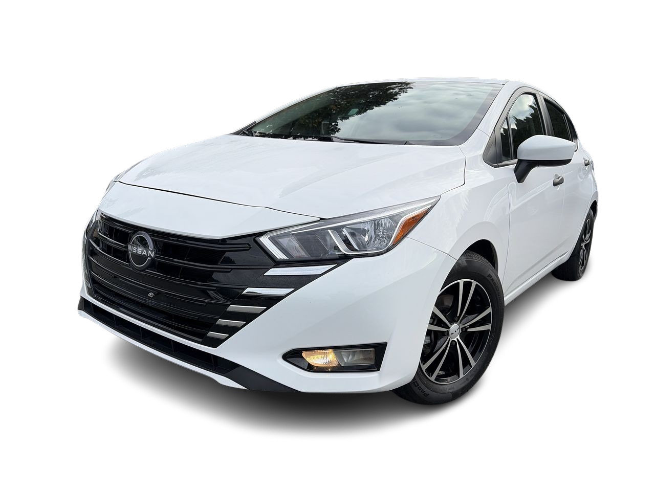 White (Fresh Powder) 2023 Nissan Versa Sedan Front-Wheel Drive Automatic