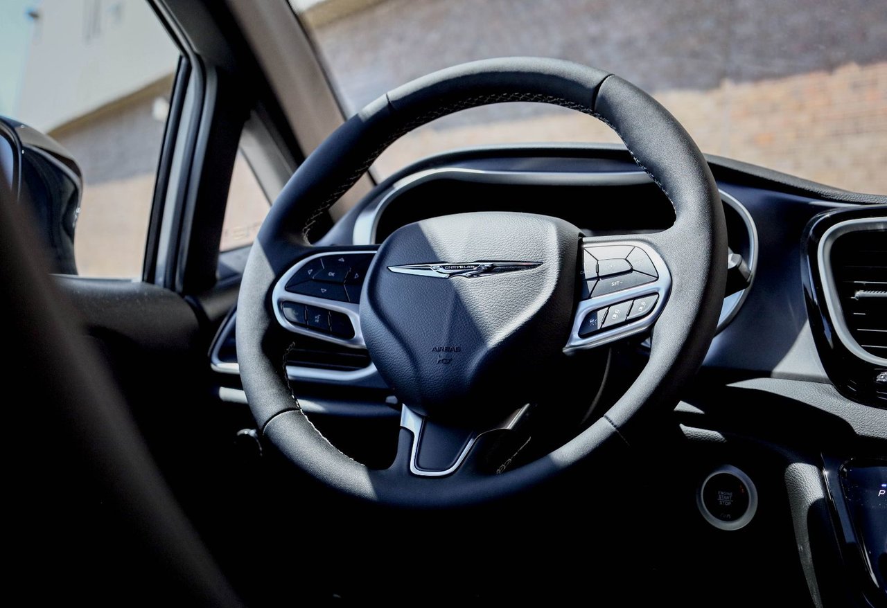 2026 Chrysler Grand Caravan SXT-17
