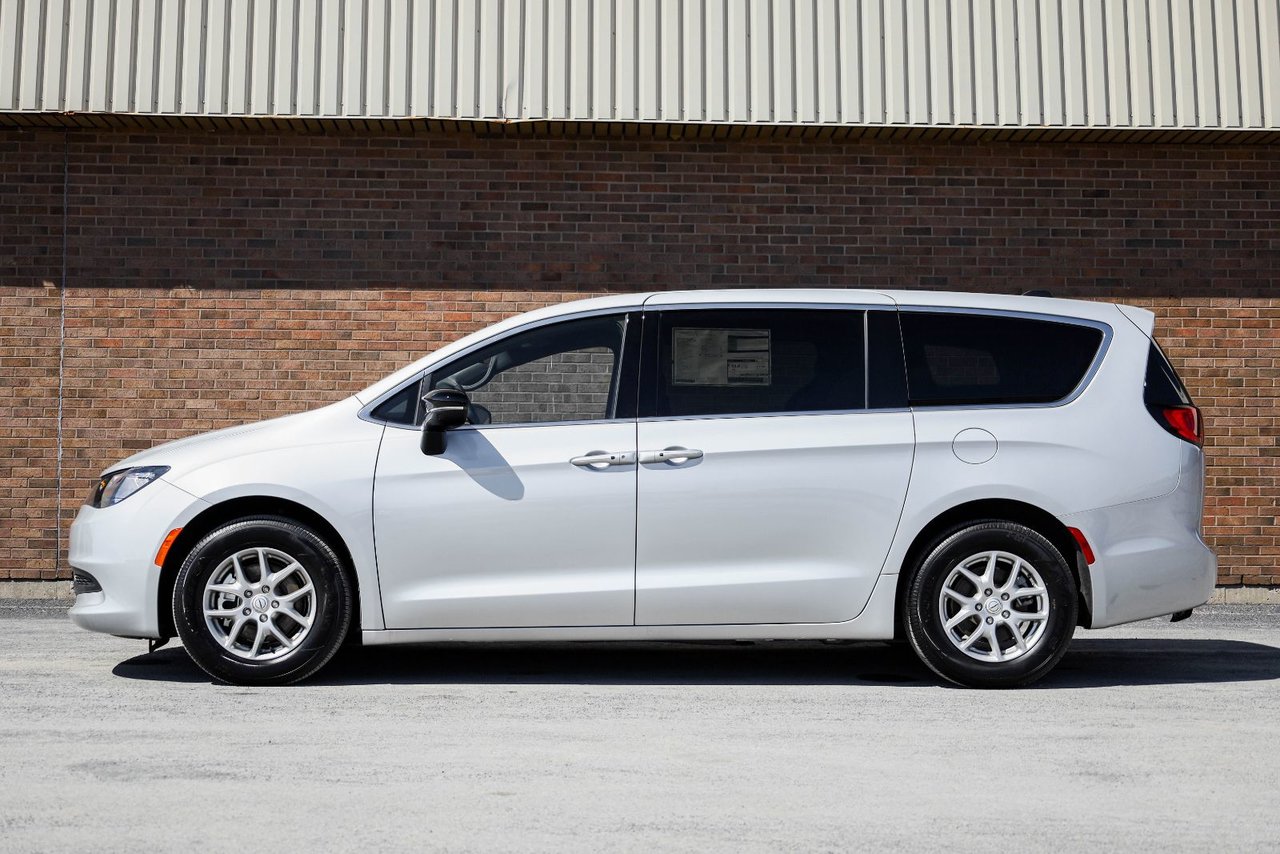 2026 Chrysler Grand Caravan SXT-0