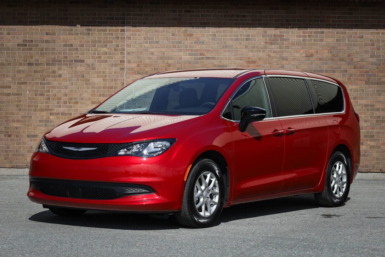 2026 Chrysler Grand Caravan SXT-5