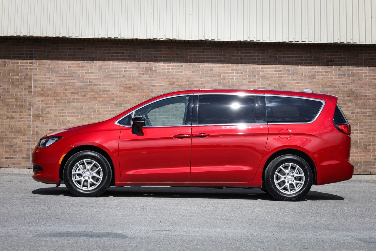 2026 Chrysler Grand Caravan SXT-0