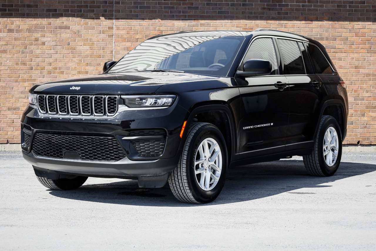 2025 Jeep Grand Cherokee LAREDO-4