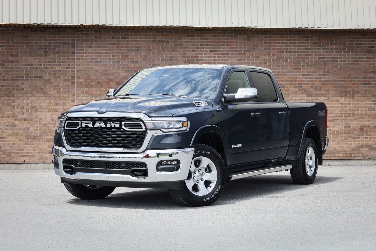2026 Ram 1500 BIG HORN-2
