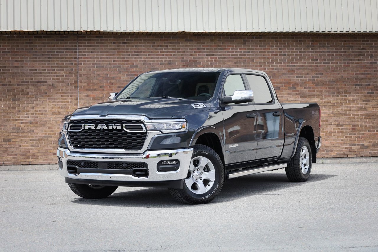 2026 Ram 1500 BIG HORN-3