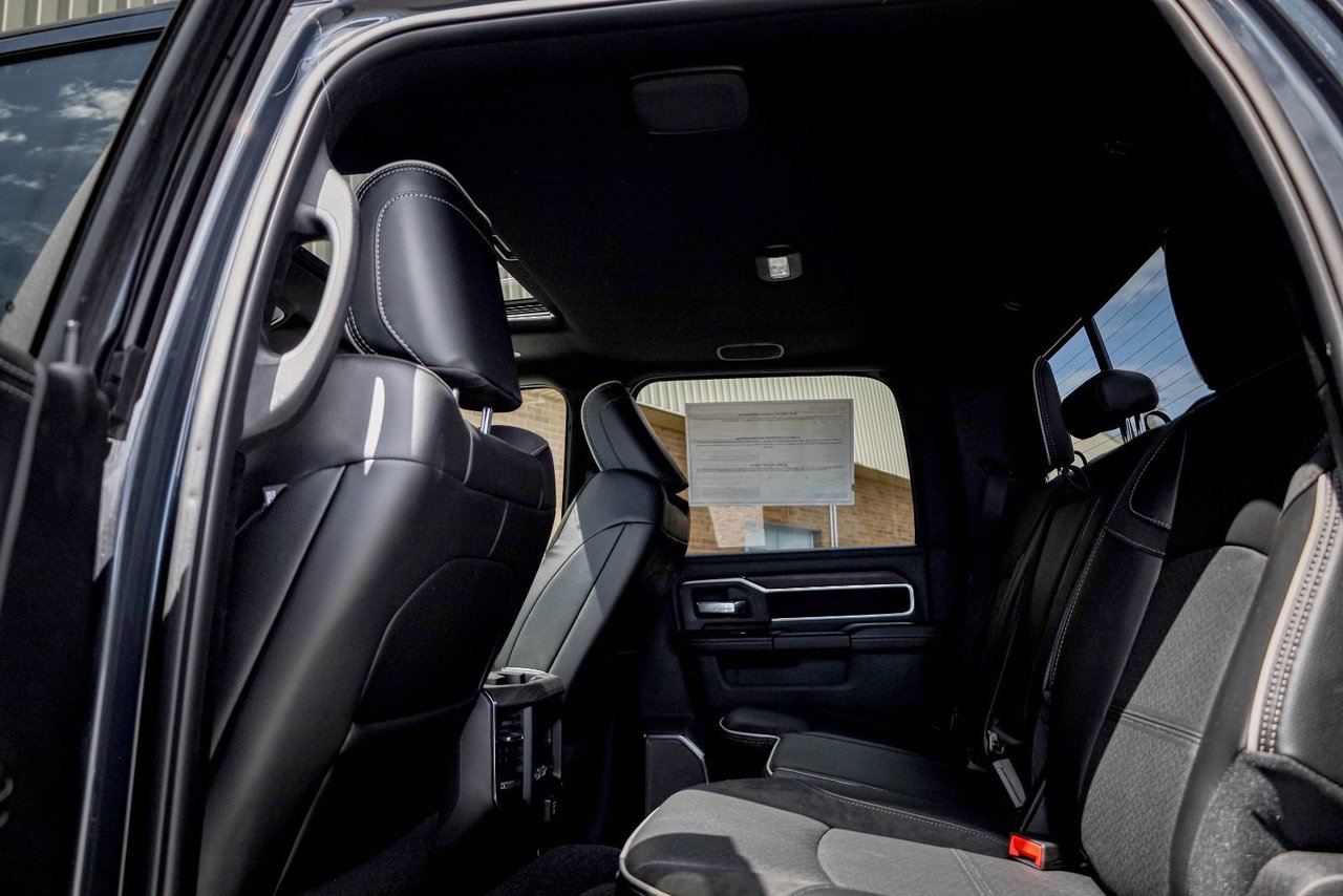 2026 Ram 2500 LARAMIE-12